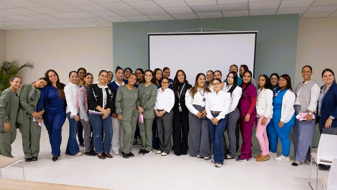 Hospital HEMA promueve liderazgo femenino en el Mes de la Mujer