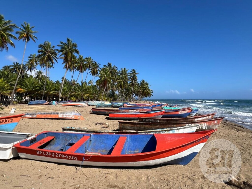 Poza de Bojolo y Los Gringos paraísos a la vista de todos en Nagua que conquista a los visitantes