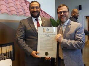 Senado del Estado de Nueva York reconoce a Wester Hernández