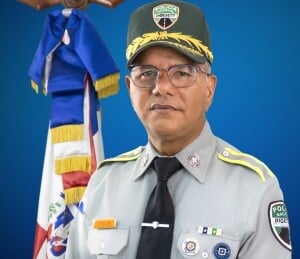 La utilidad de silbatos para agentes de tránsito