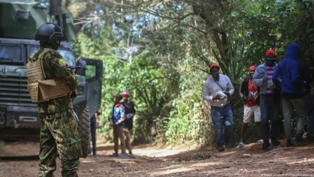 Con bajas expectativas esperan en Haití el despliegue de una nueva fuerza antipandillas