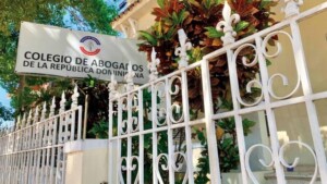 Colegio de Abogados pide a Abinader  preste atención demanda de los agrónomos