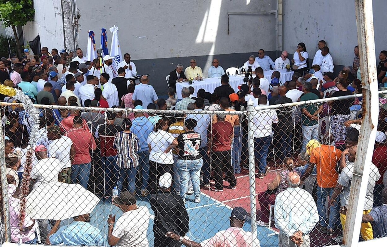 Gobierno inicia proceso de titulación en Los Ríos y El Galá para beneficiar a más de 5,000 personas