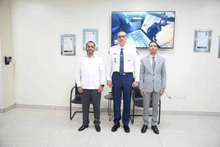 ITLA y Policía Nacional exploran alianza en tecnología y ciberseguridad