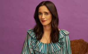 La artista mexicana Julieta Venegas anuncia su debut en la literatura