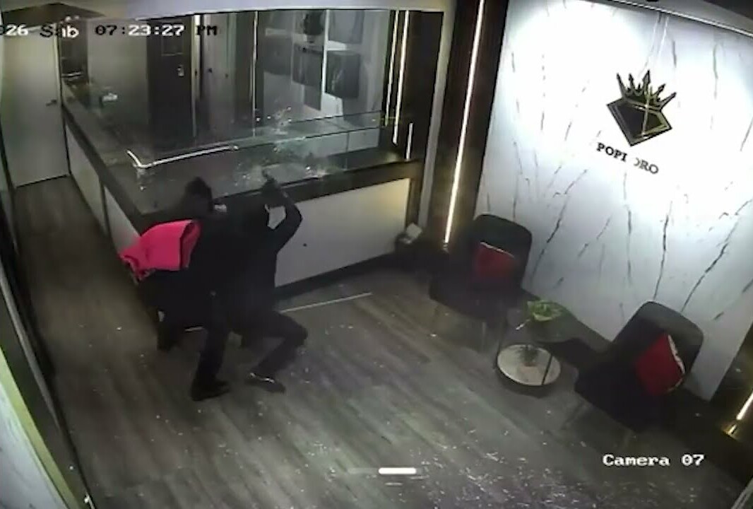 “Alex Bronx”, un recluso en La Victoria habría coordinado asalto a joyería en Cristo Rey