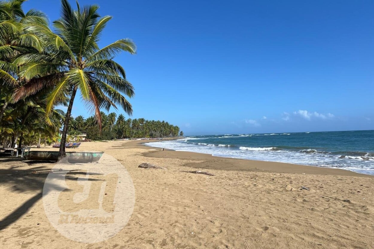 Poza de Bojolo y Los Gringos paraísos a la vista de todos en Nagua que conquista a los visitantes