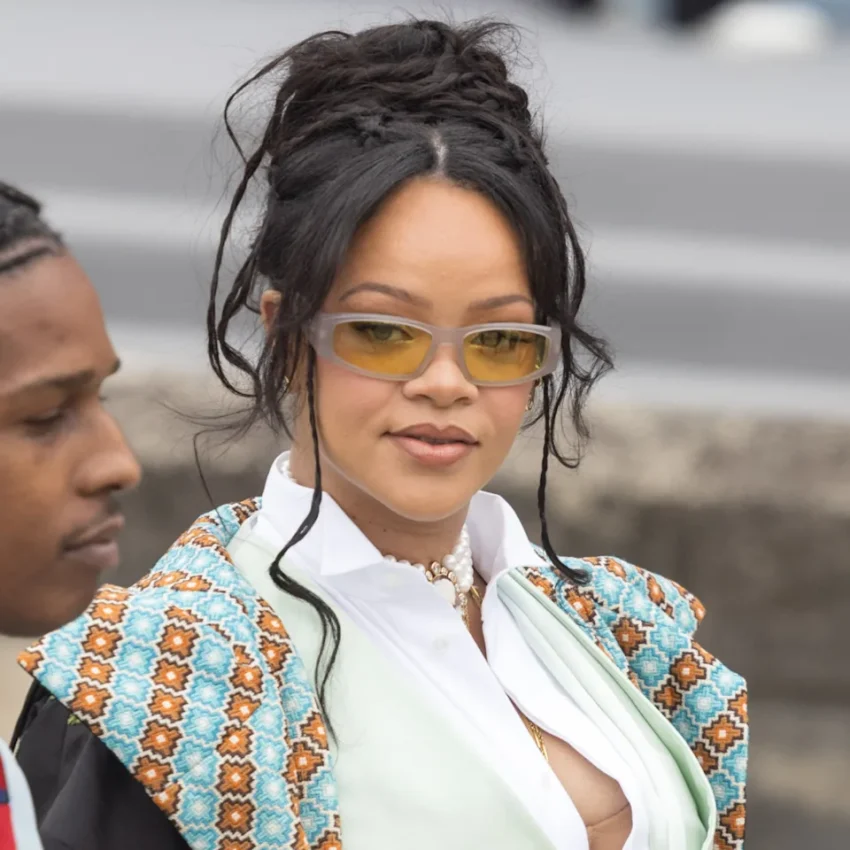 Rihanna y su familia estaban dentro de la vivienda durante tiroteo en su mansión