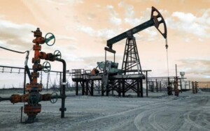 Petróleo de Texas cae un 11,94 % y cierra en 83,45 dólares el barril   