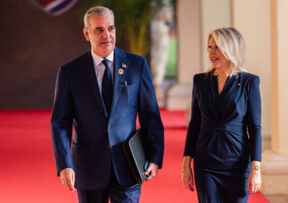 Abinader llega a la cumbre “Escudo de las Américas” convocada por Donald Trump