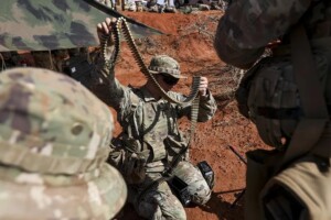 La guerra pasa factura: EE.UU. suma 13 muertos y 365 heridos frente a Irán