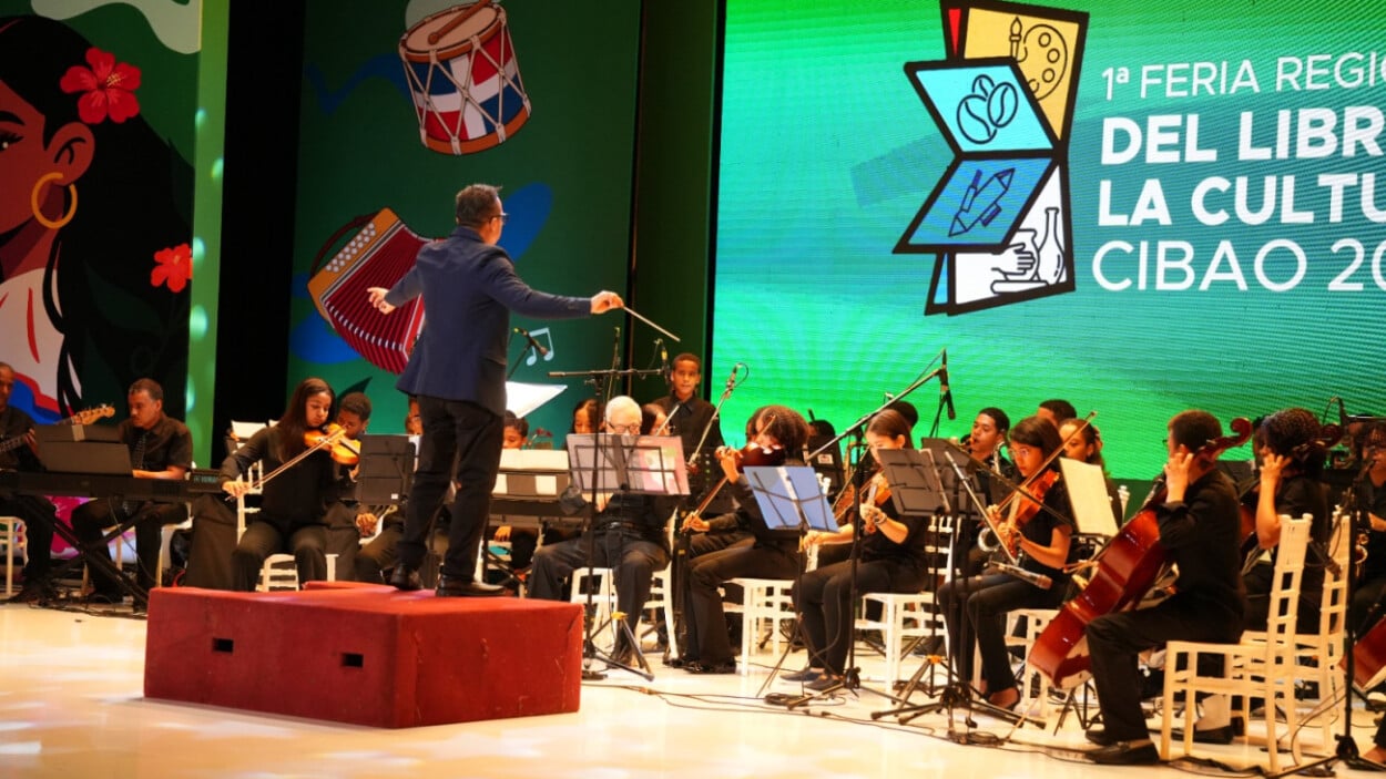 Feria del Libro en Cibao reunió a más de 100 mil personas
