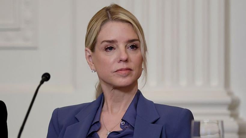 La lealtad de Pam Bondi hacia Donald Trump