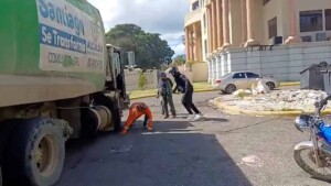 ¿Qué pasa en Santiago? La muerte de un chofer a cuchilladas impacta