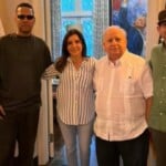 Embajadora Leah Campos se reúne con el Dr. Fadul en medio de debate