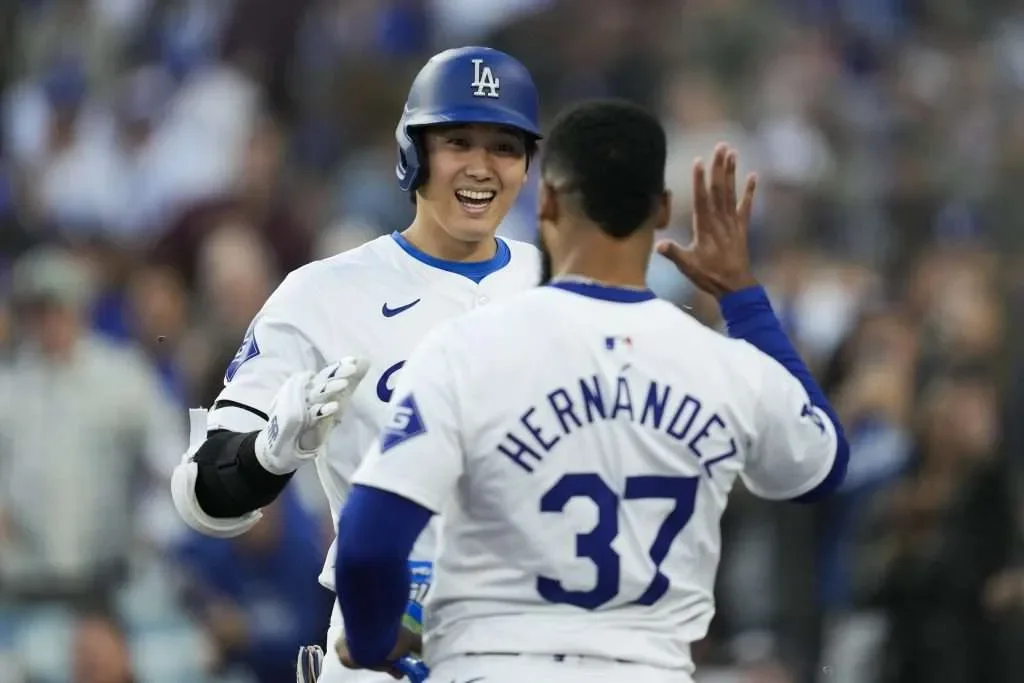 Ohtani y Hernández: El dúo explosivo que llevó a Dodgers a la victoria