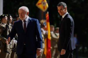 Lula y Sánchez impulsan agenda por la paz en cumbre progresista en Barcelona