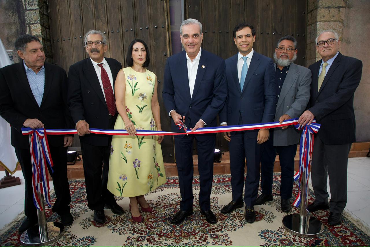 Abinader reabre Museo Nacional de Historia y Geografía