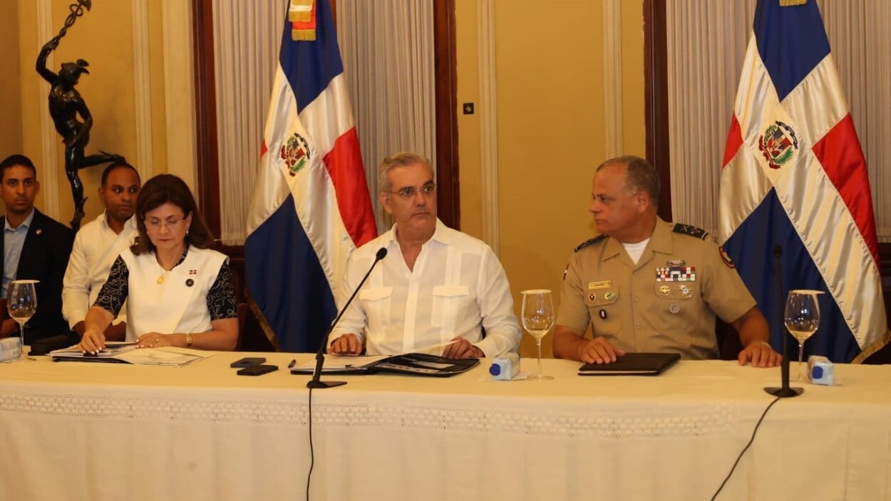 ¡Ahora! Inicia reunión del presidente con organismos de socorro