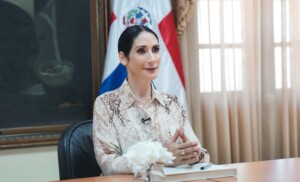 Arbaje defiende Gobierno ante críticas por falta de un plan económico para enfrentar crisis