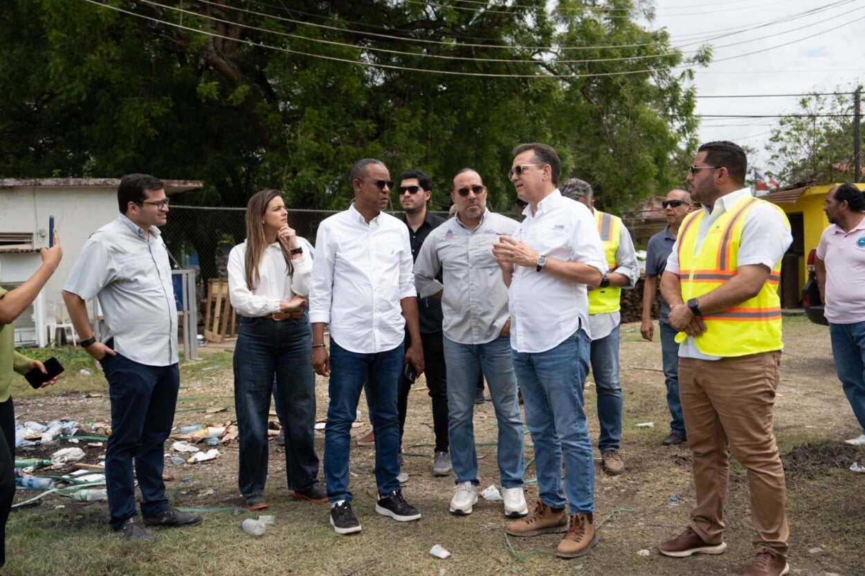 Bisonó supervisa obras en Puerto Plata y participa en Expo Construcción 2026