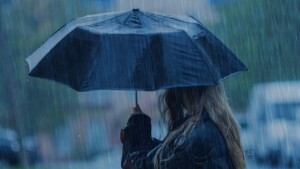 Lluvias intensas y granizadas: se mantiene bajo alerta a casi todo el territorio nacional por vaguada