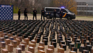 Incautan seis toneladas de cocaína en alta mar frente a Huelva, España