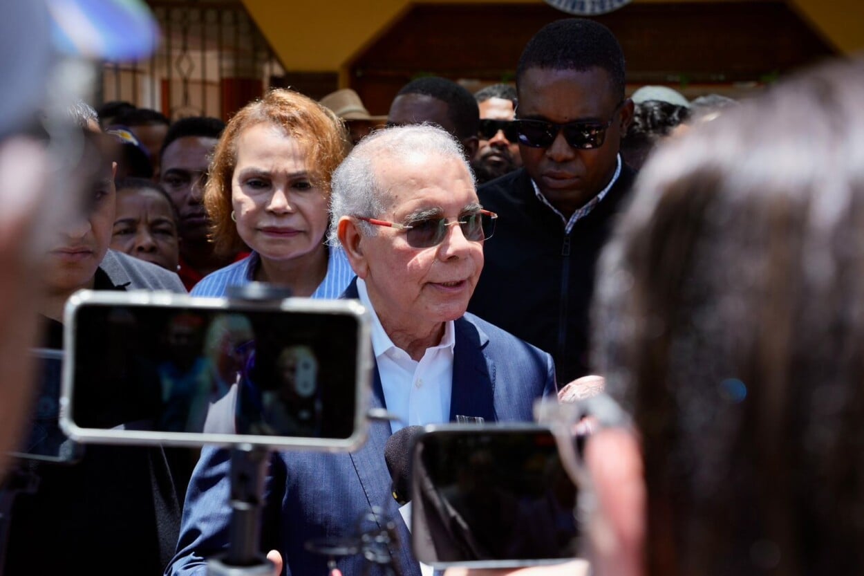 Danilo hace advertencia y rechaza alianzas electoral para el 2028