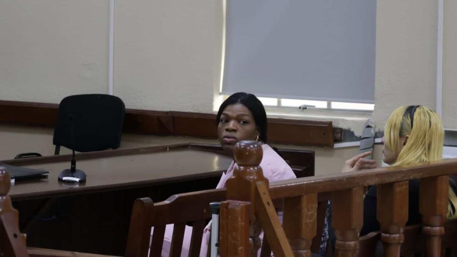 Condenan a cinco años de prisión a Elizabeth Silverio por falsedad de títulos