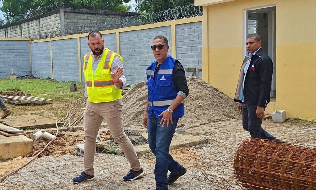 El programa de reparación de escuelas 24// abarca el territorio nacional