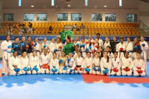Equipo Karate de RD presenta credenciales en entrenamientos para Juegos 2026