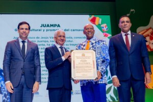 Senado reconoce figuras del arte y la cultura del Cibao 