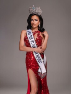 Jailyn Peralta representará a República Dominicana en Miss Teen International 2026 en India