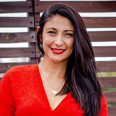 Luly Rocha denuncia persecución de motorista: “Me tiró un peñón a la guagua”