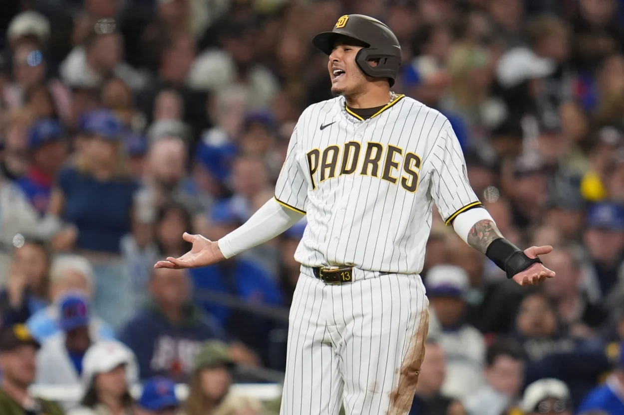 Entre hits y susto: Machado brilla pero sale por precaución