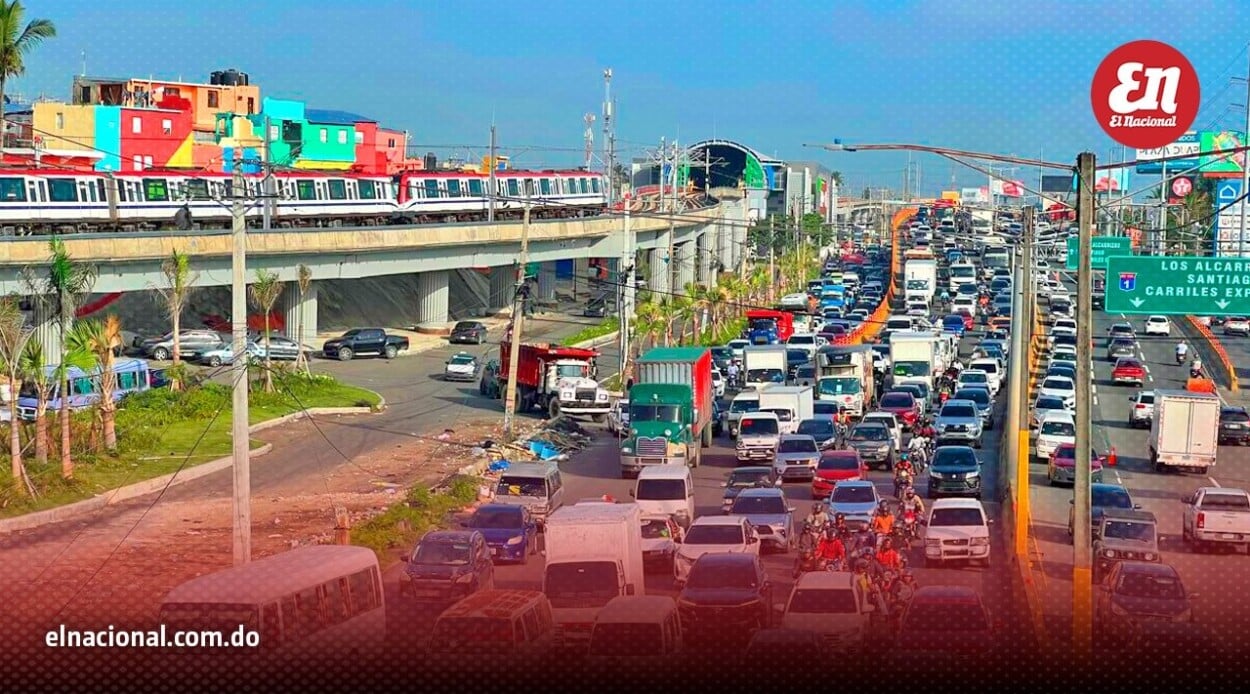 Tumultos, empujones y transfer, pero todos felices en Línea 2-C del Metro a Los Alcarrizos