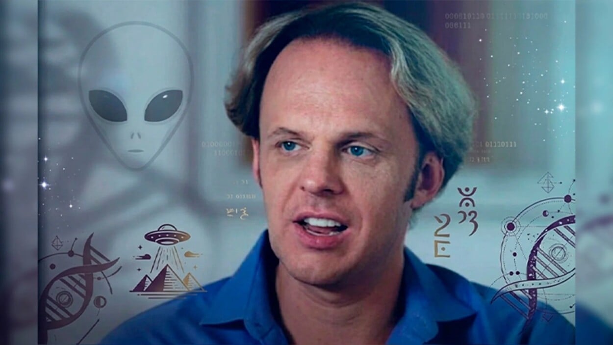 Murió el youtuber e investigador paranormal David Wilcock tras dispararse frente a su casa