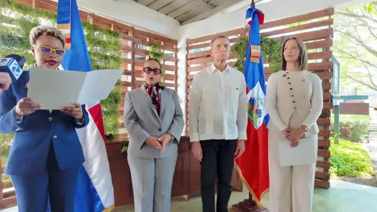 RD y Haití acuerdan reabrir el espacio aéreo a partir de mayo de 2026