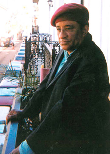 El arte pierde a Roberto Flores, maestro del muralismo