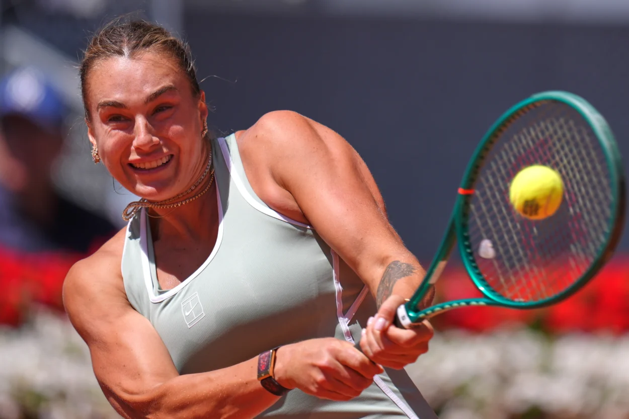 Virus estomacal preocupa en el Abierto de Madrid; Sabalenka avanza pese al brote