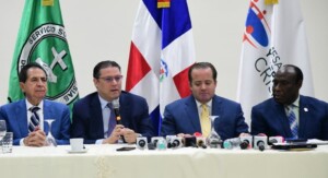 Sanz Lovatón destaca crecimiento de economía pese a crisis global; asegura Gobierno escucha planteamientos