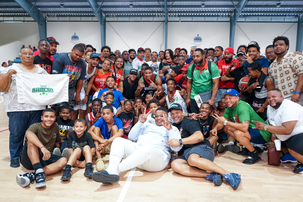 Bameso campeón del torneo de baloncesto segunda división del Distrito Nacional