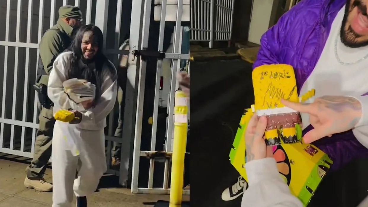 Tekashi 6ix9ine sale libre y muestra peluche autografiado por Nicolás Maduro”