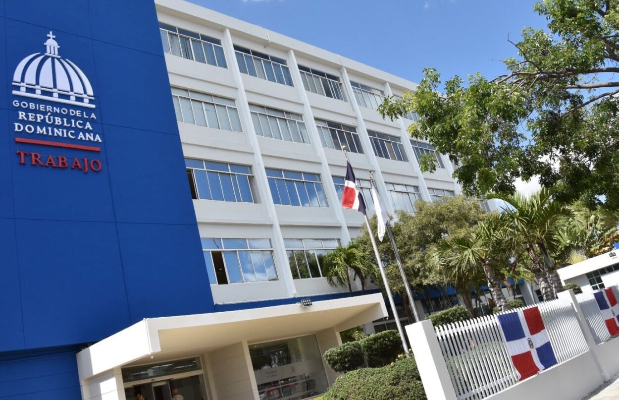 Ministerio de Trabajo reitera primero de mayo es laborable