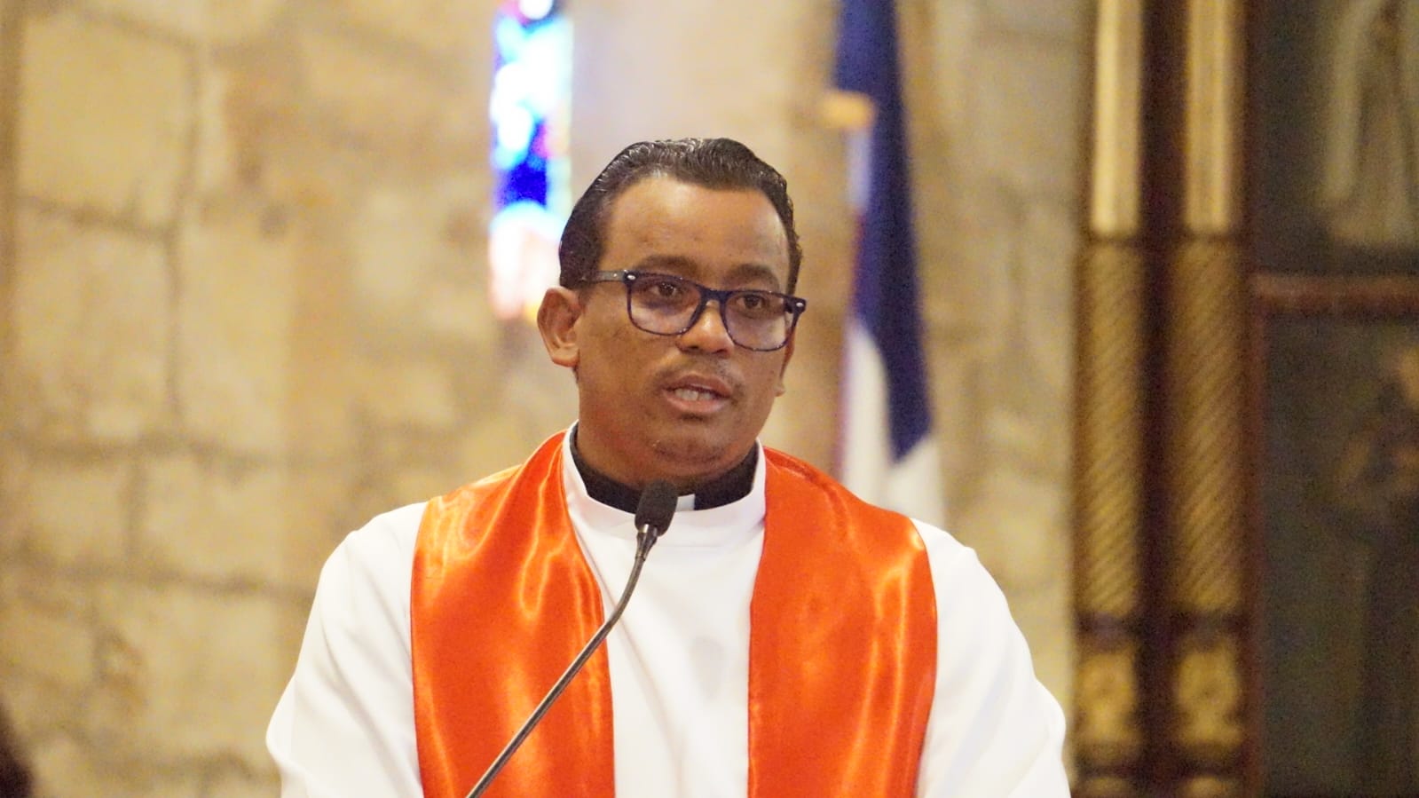 “Se reparten el botín”: Iglesia lanza dura crítica al Estado en Viernes Santo