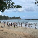Bañistas visitan La Playita de Boca de Yuma este Sábado Santo