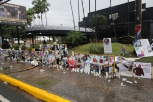 Las inmediaciones del Jet Set en horas de la mañana de este miércoles.- Foto: Guillermo Burgos