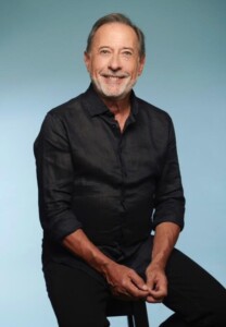 Premios Platino 2026 reconocerá a Guillermo Francella