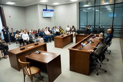 Asimismo, durante la conferencia se realizaron audiencias simuladas, demostraciones en vivo y ejercicios prácticos. / Fuente externa.