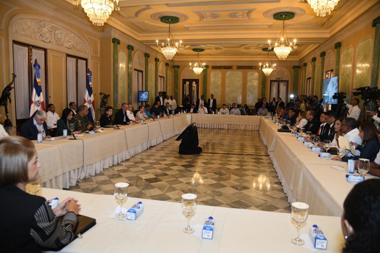 Gobierno pone cara a las lluvias